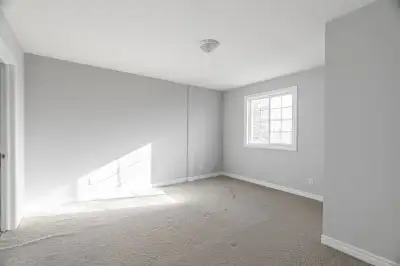 3 bed 3 bath townhouse