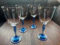 Set of 4 Wine Blue with beautiful cobalt blue Stems