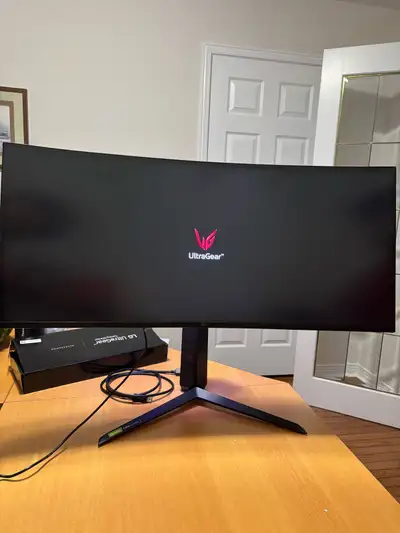 LG UltraGear 34’ WideScreen Gaming Monitor (34GP950G-B), View more