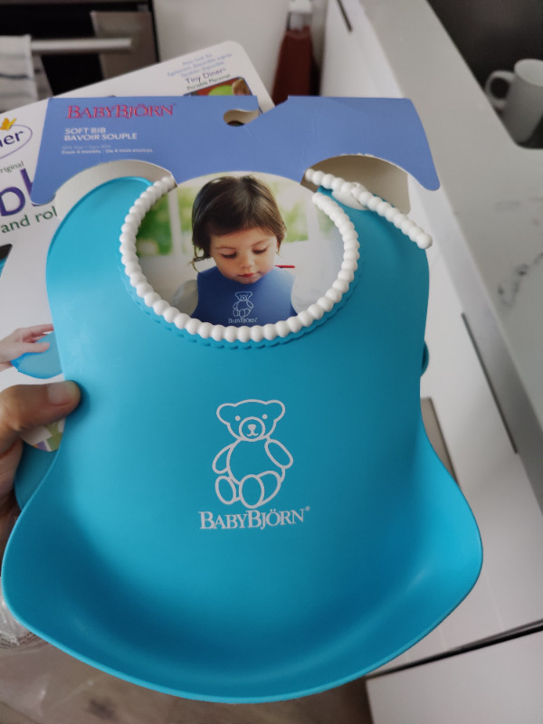 Baby bibs in Feeding & High Chairs in City of Toronto