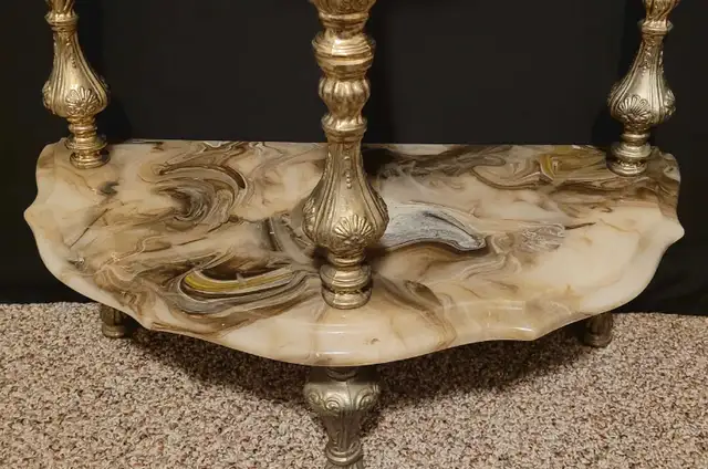 Onyx & Brass Half Moon Table in Other Tables in Winnipeg - Image 8