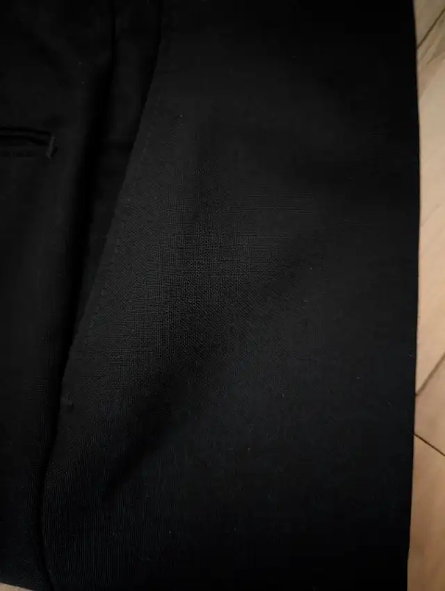 Men's Black Dress Pants, 35.5" waist, 29" leg/inseam, 35.5 x 29 in Men's in Edmonton - Image 5
