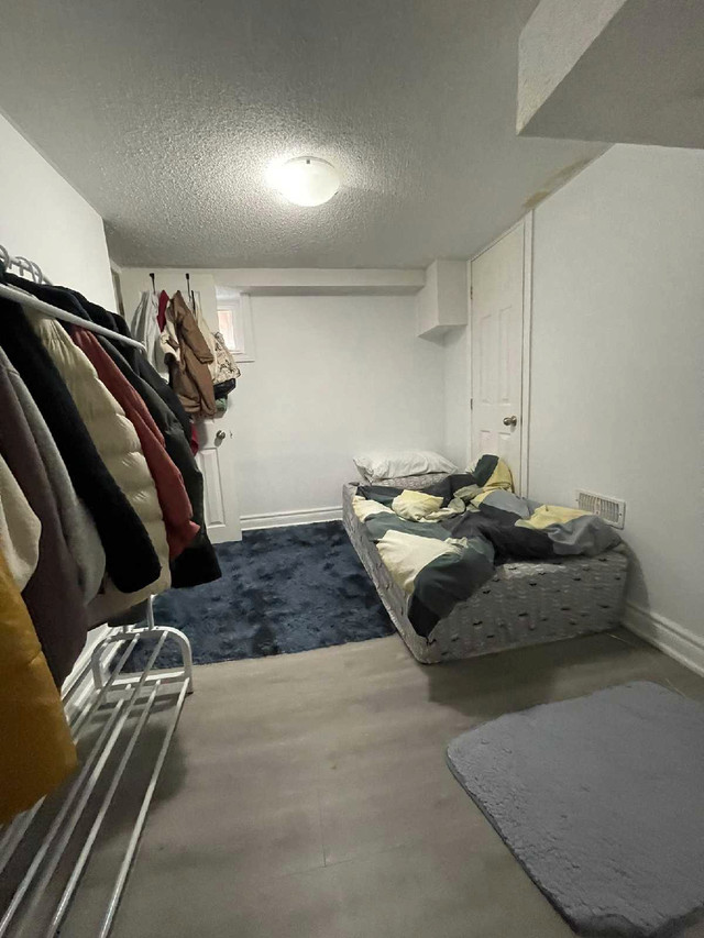2 Bedroom + 2 washroom Basement, Scarborough  in Room Rentals & Roommates in City of Toronto - Image 4