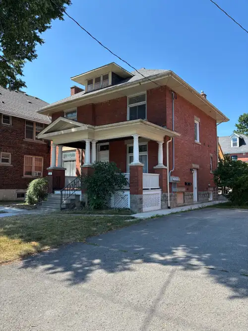 Bachelor Basement apartment. Renovation is almost complete. Located in Old South close to all the am...