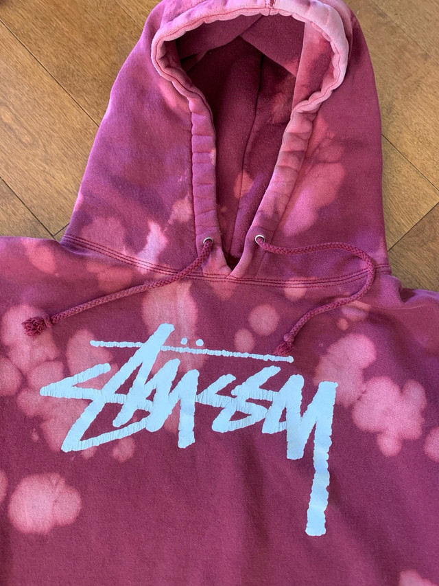 Authentic New Stussy Pullover Hoodie Size Medium. in Women's - Tops & Outerwear in Oshawa / Durham Region - Image 2
