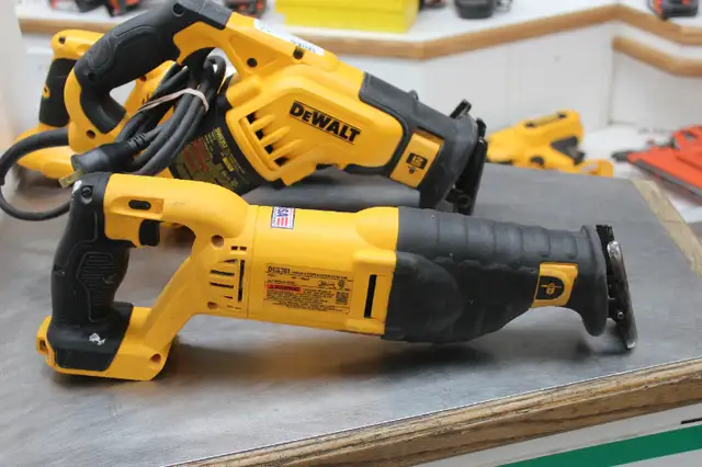 DeWALT Reciprocating Saws in Power Tools in Peterborough - Image 6