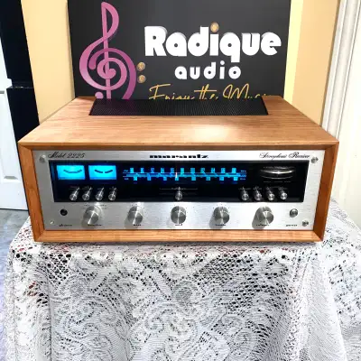 Gorgeous Vintage 25 WPC Marantz Stereo Receiver in Cherry	2225, View more