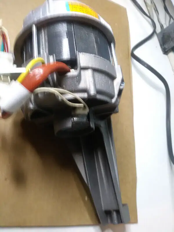 front load washing machine motor in Washers & Dryers in City of Halifax - Image 3