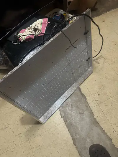 Used grow light works great 200 cash TSW 3000 = 450W