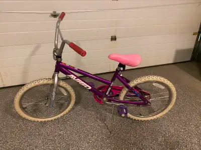 Kids bike $20, View more