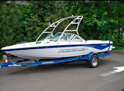2008 Moomba Outback. One owner. Immaculate condition with 220hrs. Needs nothing. Alberta boat and pr...