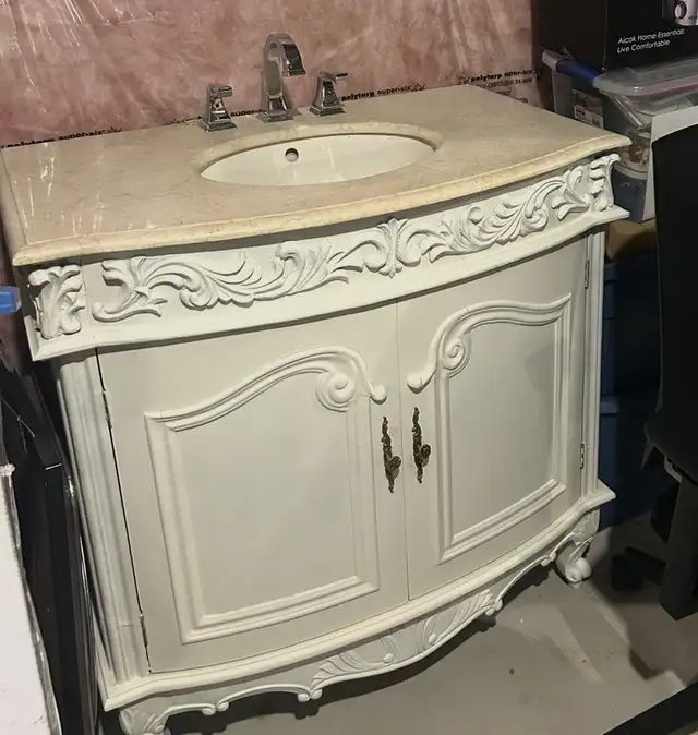 Bathroom vanity461433433532016640