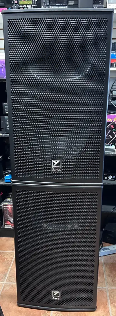Yorkville Elite EF-15 Full Range 15" Passive Speakers - like new, View more