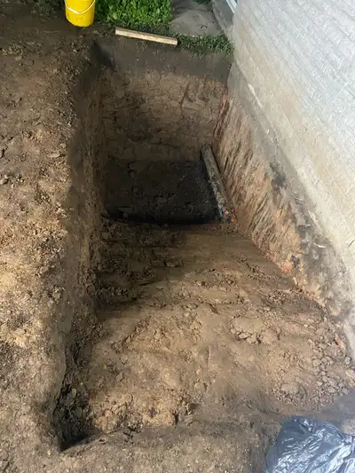 General Labour Available – Landscaping, Moving, Cleaning – 20$, View more