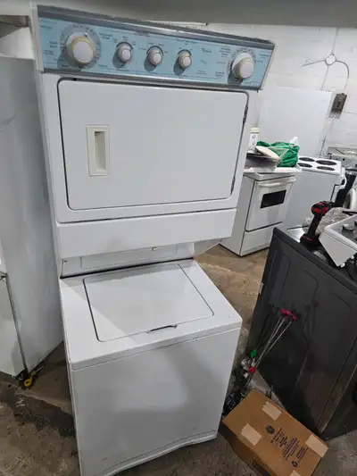WOW!! WHIRLPOOL 27" WHITE STACKED 2IN1 WASHER ELECTRIC DRYER SET, View more