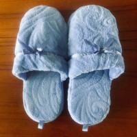 BABY BLUE COZY SLIPPERS (new)