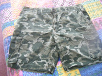 "George" Camo Shorts 40in