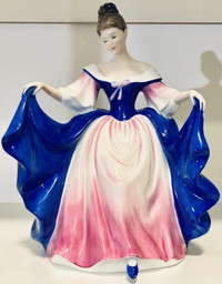 Royal Doulton Sara Figurine HN 3308 - 8" Tall 1990 Retired
