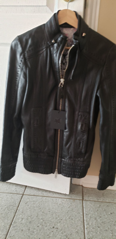 Mackage ladies leather jacket XS size in Women's - Tops & Outerwear in Markham / York Region