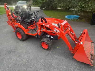 I am selling my used 2024 Kubota BX23S subcompact tractor with a loader and backhoe, boasting only 6...
