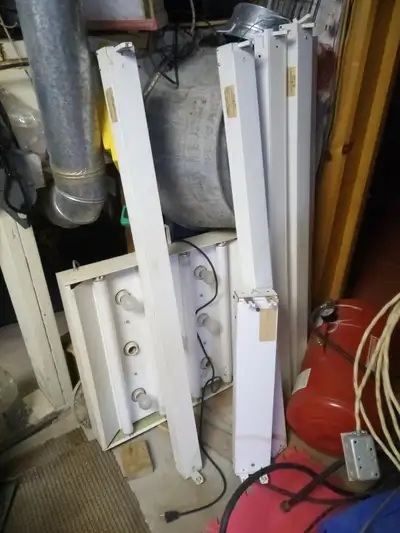 Fluorescent Fixtures and Bulbs, For Grow Lights Etc, 4', 2', mix, View more