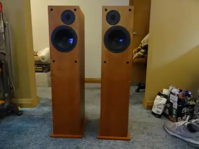 ProAc Studio 125 Speakers + Response CC1 Center channel - MINT, View more