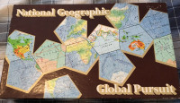 1987 National Geographic Global Pursuit Board Game