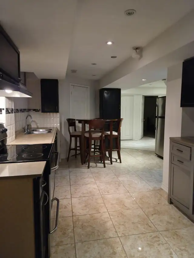 Basement apartment for rent in Room Rentals & Roommates in Oshawa / Durham Region - Image 5