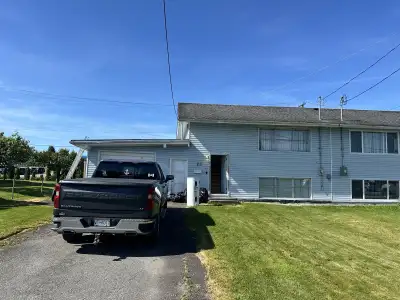 2 Beds 2 Baths - Duplex Month to month tenancy, ideal for someone seeking flexibility. Available now...