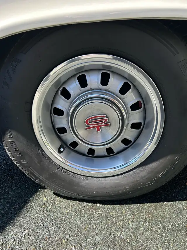 Ford GT Tires and Rims, 14 inch with 225/70/14 tires in Tires & Rims in St. John's - Image 2