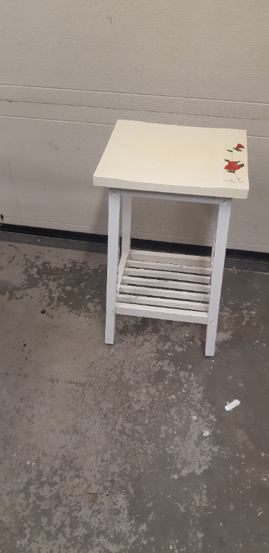 Small Table / Plant Stand in Other Tables in Kingston