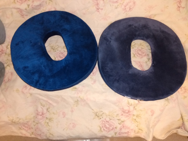 Hemorrhoid cushions in Health & Special Needs in City of Toronto