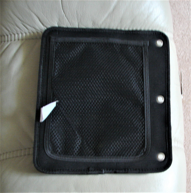 New Tablet Case - fits most 10" tablets in iPad & Tablet Accessories in Strathcona County - Image 2