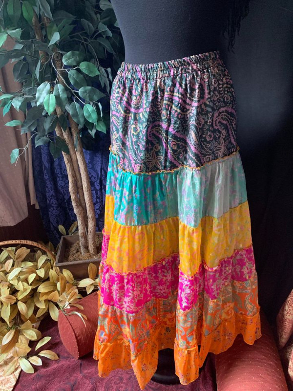 Handmade Rainbow Twirling Fairy Tiered Skirt size medium to larg in Women's - Dresses & Skirts in Edmonton - Image 4