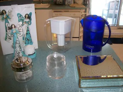 pichet pour filter l,eau ,article de cuisine,bibelot,autre, View more