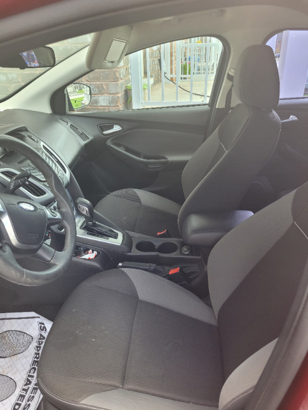2013 Ford Focus Hatchback For Sale in Cars & Trucks in Barrie - Image 2