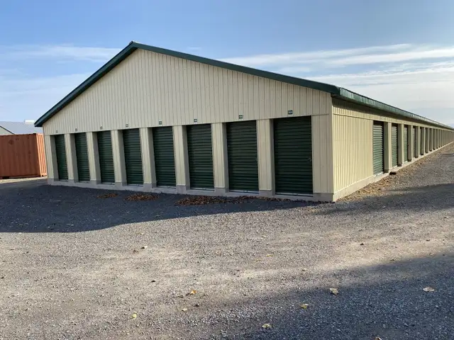 SELF STORAGE UNITS BY SILICREST. KINGSTON ONTARIO.63581885269889121