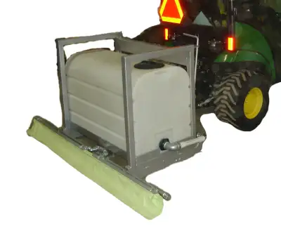 100 Gallon Capacity - 3 Point Hitch Style Flood Cart (Ice Resurfacer) - 30" x 52" x 48" . Flood Bar...