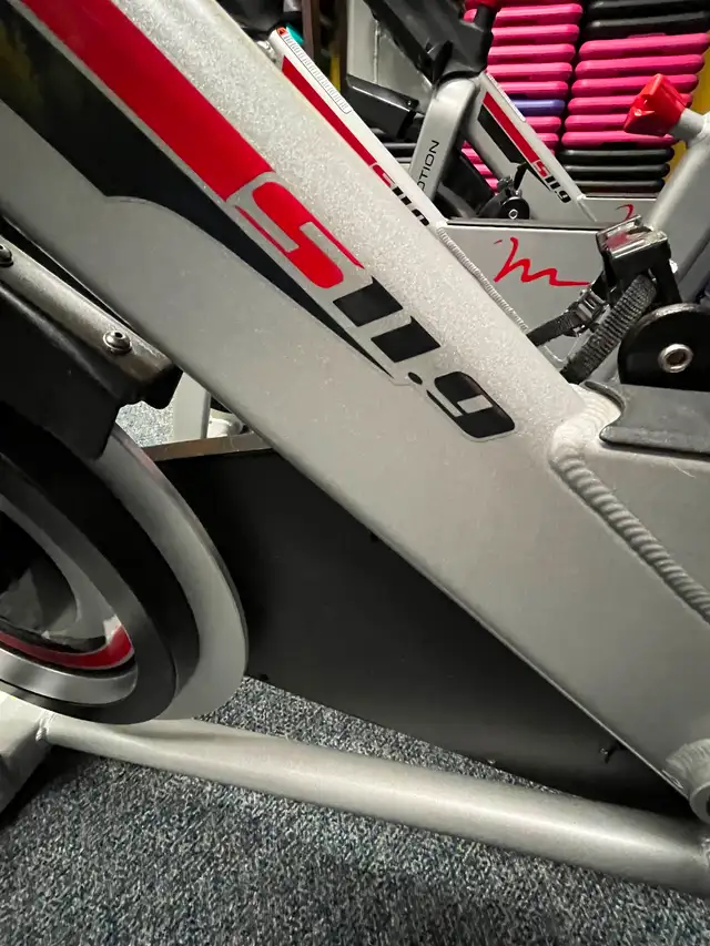 Exercise Bikes/Stationary Bikes in Exercise Equipment in Kitchener / Waterloo - Image 4