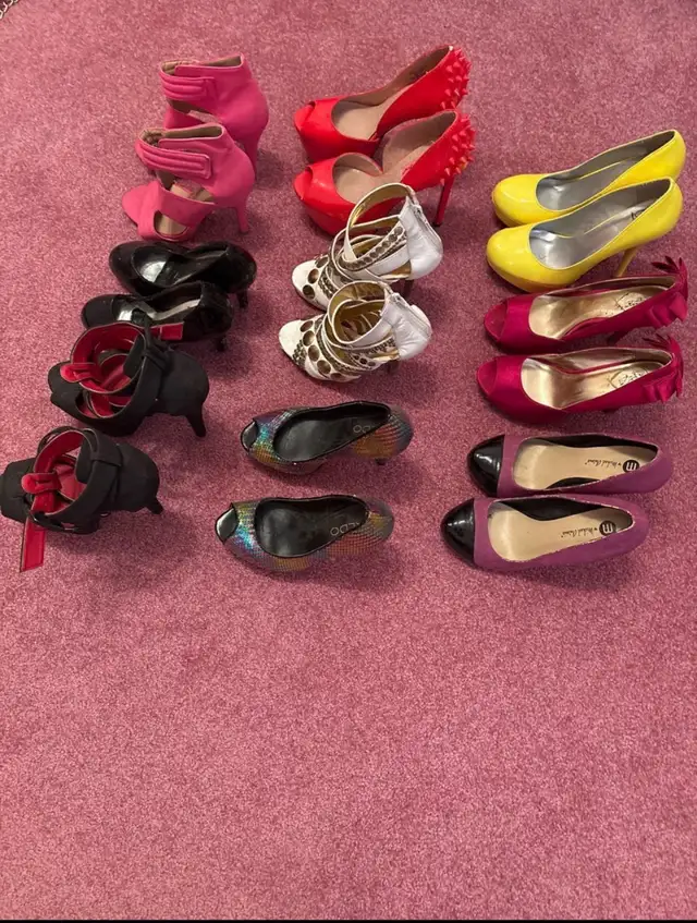 MOVING INDOOR GARAGE SALE. in Garage Sales in Edmonton - Image 5