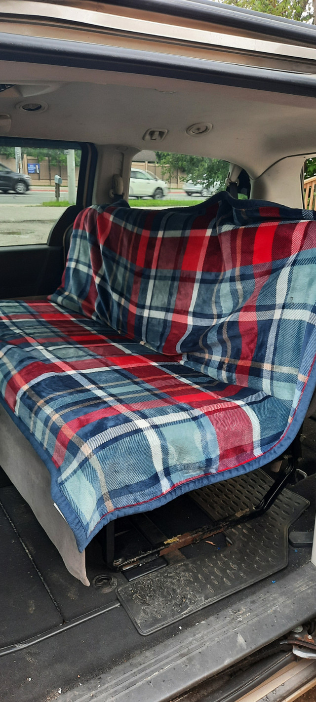 VAN SEAT/FOLD OUT  COUCH in Other in Mississauga / Peel Region - Image 3
