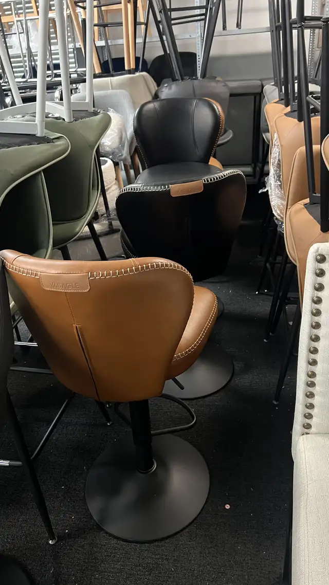 360° Swivel Bar Stool Set Height Adjustable Bar Stool in Chairs & Recliners in Markham / York Region - Image 3