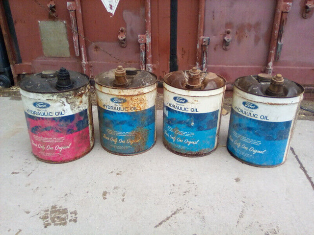 Oil Pails in Outdoor Tools & Storage in London - Image 3