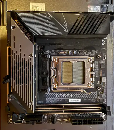 Gigabyte B650I Aroura Ultra / ITX motherboard AM5 AMD CPU / DDR5, View more