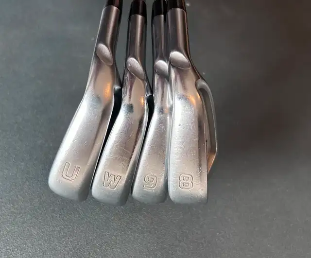 Ping i210 irons (4-UW) in Golf in London - Image 5