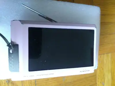 Digital Still Camera Sony Cyber-Shot DSC-T70 8.1MP, View more