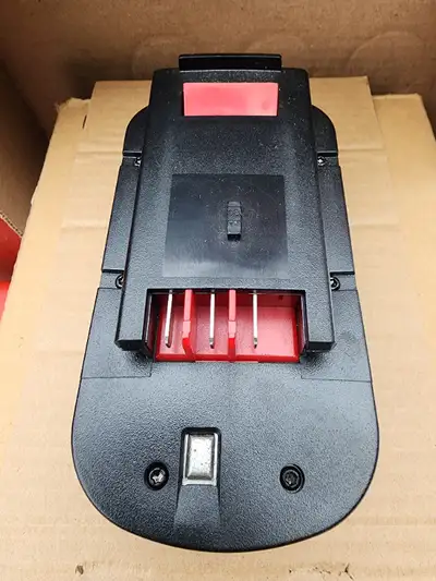 First $35 Firm takes one. I am not looking for any offers. For sale a few, brand new, VANON 3.6Ah 18...