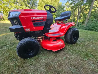 Tracteur tondeuse Craftsman T110, View more