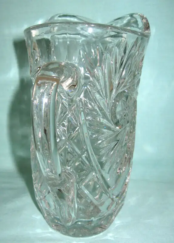 PICHET+VERRES TAILLES PIN WHEEL  CRYSTAL PITCHER+ GLASSES SET in Arts & Collectibles in West Island - Image 6