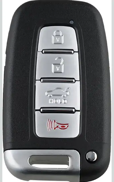À ramasser au H1A 2Z3. Coque de clé Hyundai en bon état. Veuillez vérifier la compatibilité avec vot...
